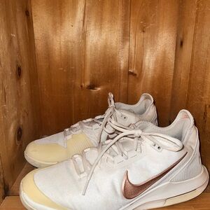 Nike Sneakers White and Bronze